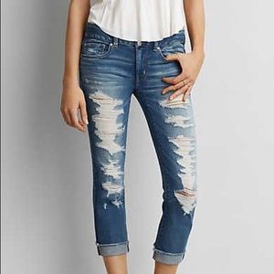 Adorable American Eagle Cropped Jeans!
